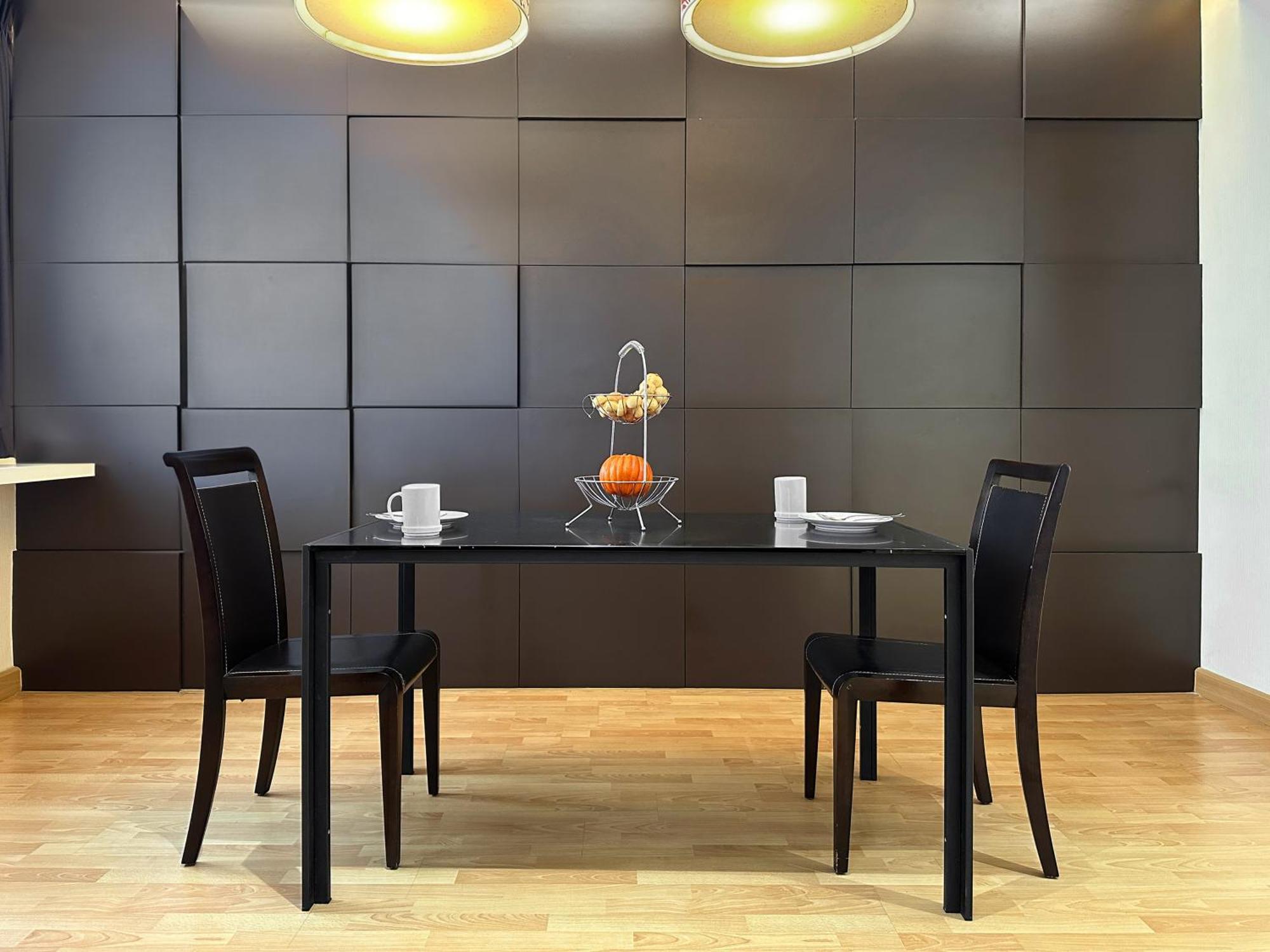 Nantiruj Tower - นันทิรุจ ทาวเวอร์ เซอร์วิสอพาร์ทเม้นท์ สุขุมวิท ซอย 8 Apartment Bangkok Ngoại thất bức ảnh